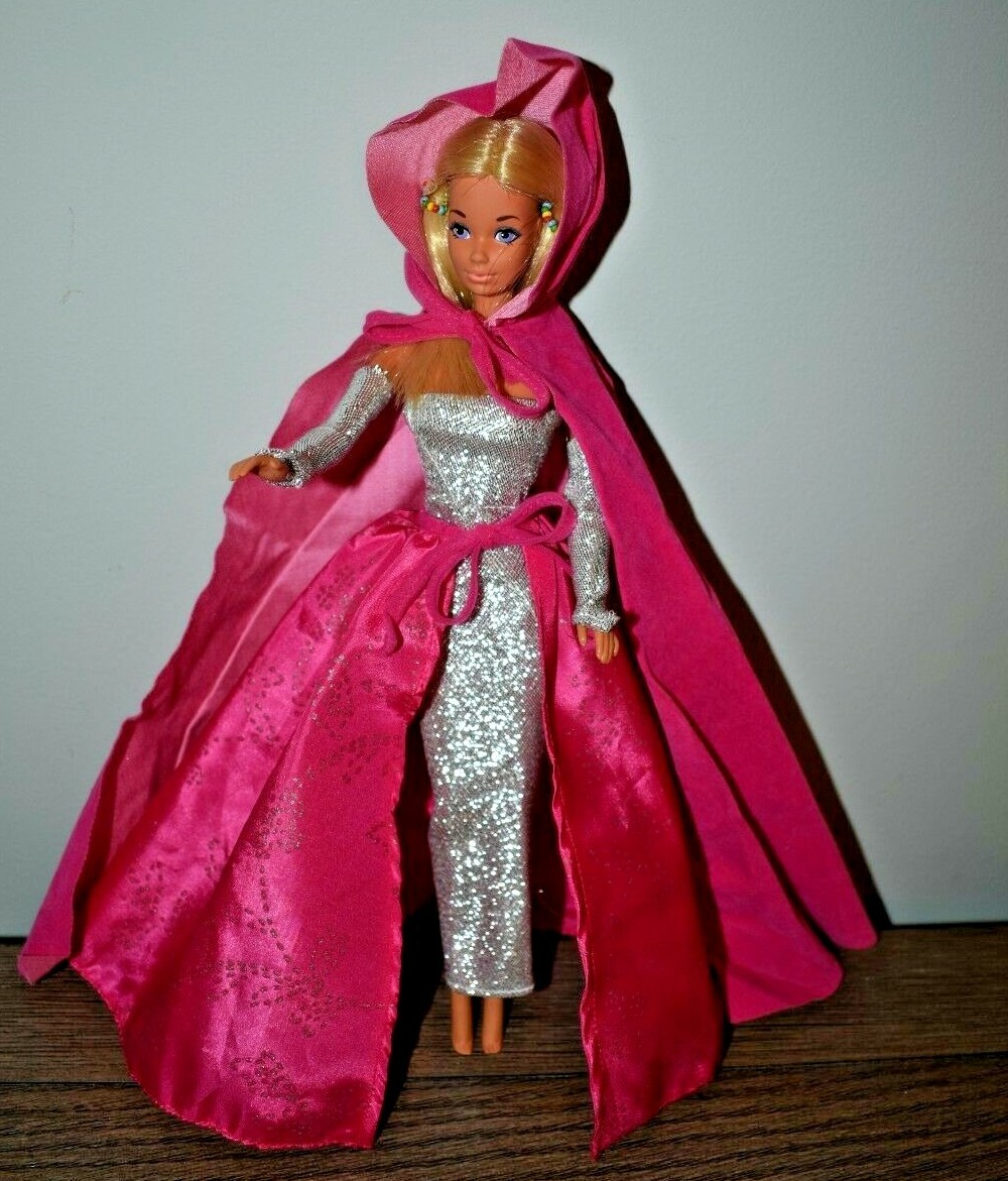 オールドウエストBarbieコンベンションドール Barbie doll silver sensation collectors series 1966 twist waist