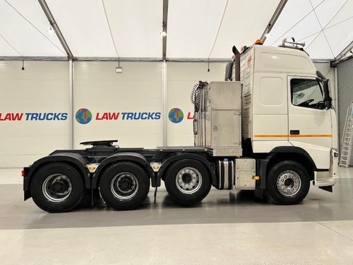 Volvo FH 540 8x4 Sleeper Cab Tractor Unit Manual - Picture 9 of 20
