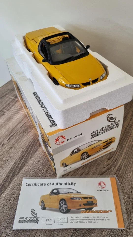 Holden Utester Concept 1:18 Diecast Model Car - image 2 of 3