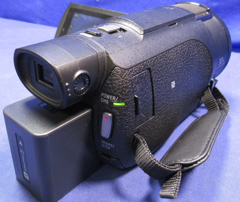 Sony FDR-AX43 UHD 4K Handycam Camcorder - Image 4 of 4