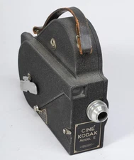 CINE KODAK MODEL E 16MM MOVIE CAMERA WITH 20MM F/3.5 KODAK ANASTIGMAT WORKS