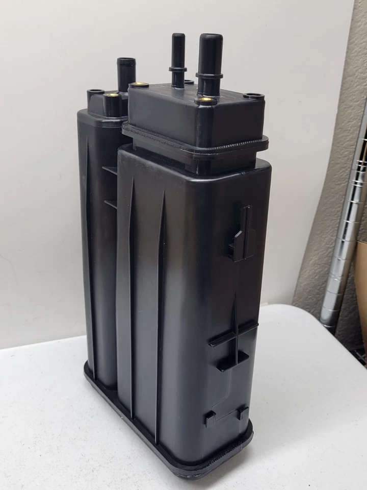 Контейнер угольный испарительный 2011-2015 годов выпуска для Kia Optima Dorman 911-823 - Изображение 4 из 4