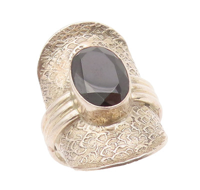925 Sterling Silver Vintage Ring Dented Shield Beaded Oval Onyx Sz 11 RG27823