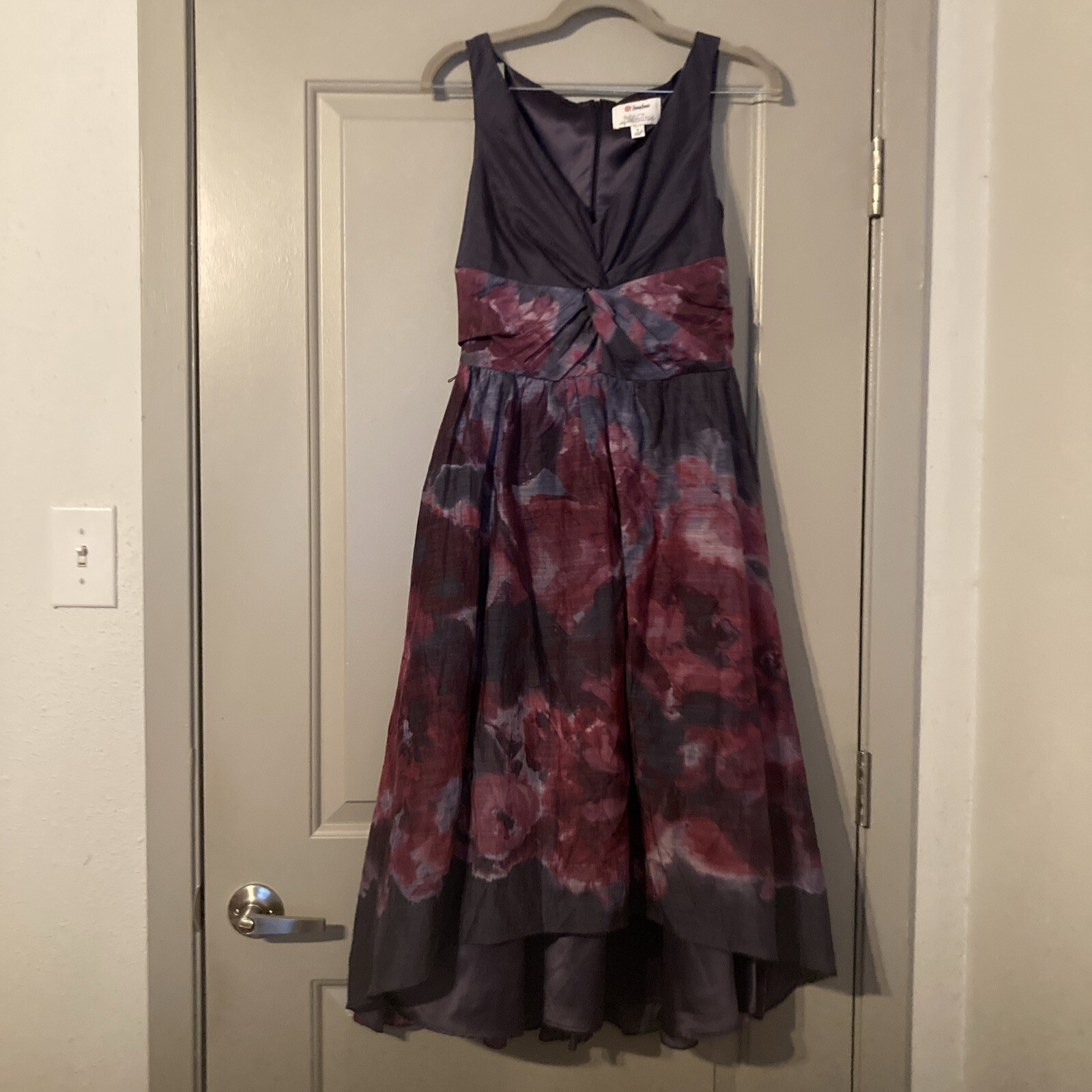 Picture 2 of 11