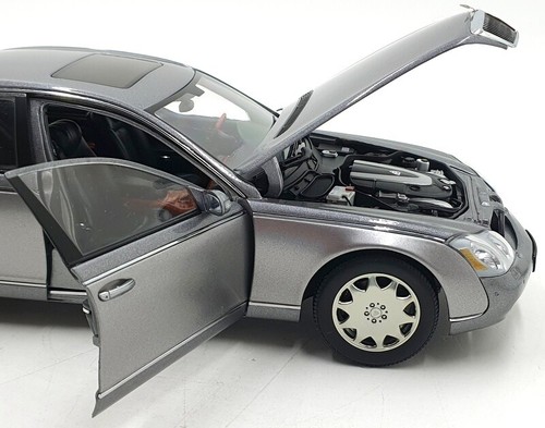 Autoart 1/18 Scale Diecast 76152 - Maybach 57 SWB - Grey Middle/Metallic Grey - Picture 5 of 6