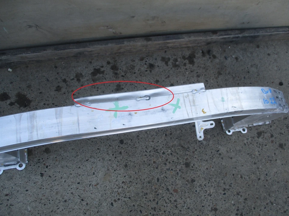 Barra de impacto de refuerzo de parachoques delantero Honda Insight 2019-2021 daños OEM Foto 4 de 4