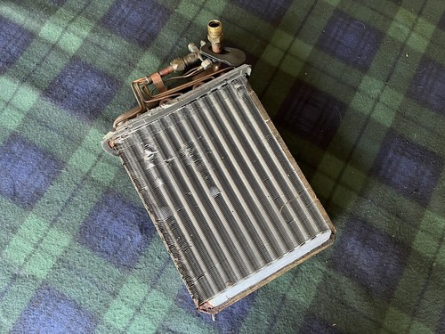 Saab 900 Classic AC Evaporator Complete - Picture 3 of 9