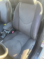 SEDILE ANTERIORE SINISTRO TOYOTA RAV 4 A3 EXECUTIVE 2005 1172105