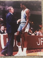 DEAN SMITH NORTH CAROLINA TAR HEELS SIGNED AUTOGRAPHED 8X10 W/ MICHAEL JORDAN #6