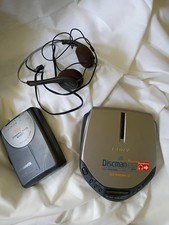 VTG 1999 Sony Discman ESP Mega Bass CD Compact Player D-E301 MDR-24 Headphones