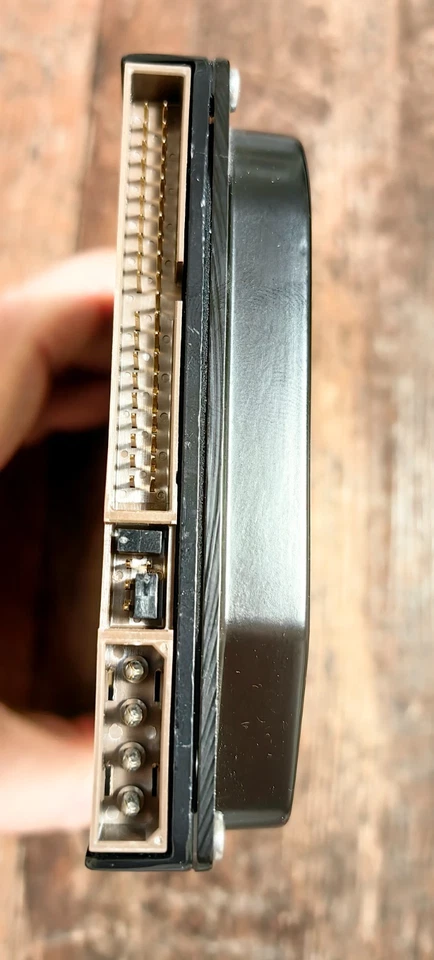 Festplatte SAMSUNG SpinPoint V40 80GB 5.4k 2MB ATA 3.5'' SV8004H - Bild 3 von 3