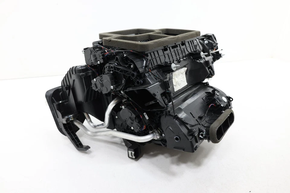 2021 宝马 X3 加热器组件 64119382874 64119382867 — 第 2/4 张图片