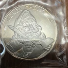 2001 Peace on Earth Merry Christmas 1 Troy Oz .999 Silver Round