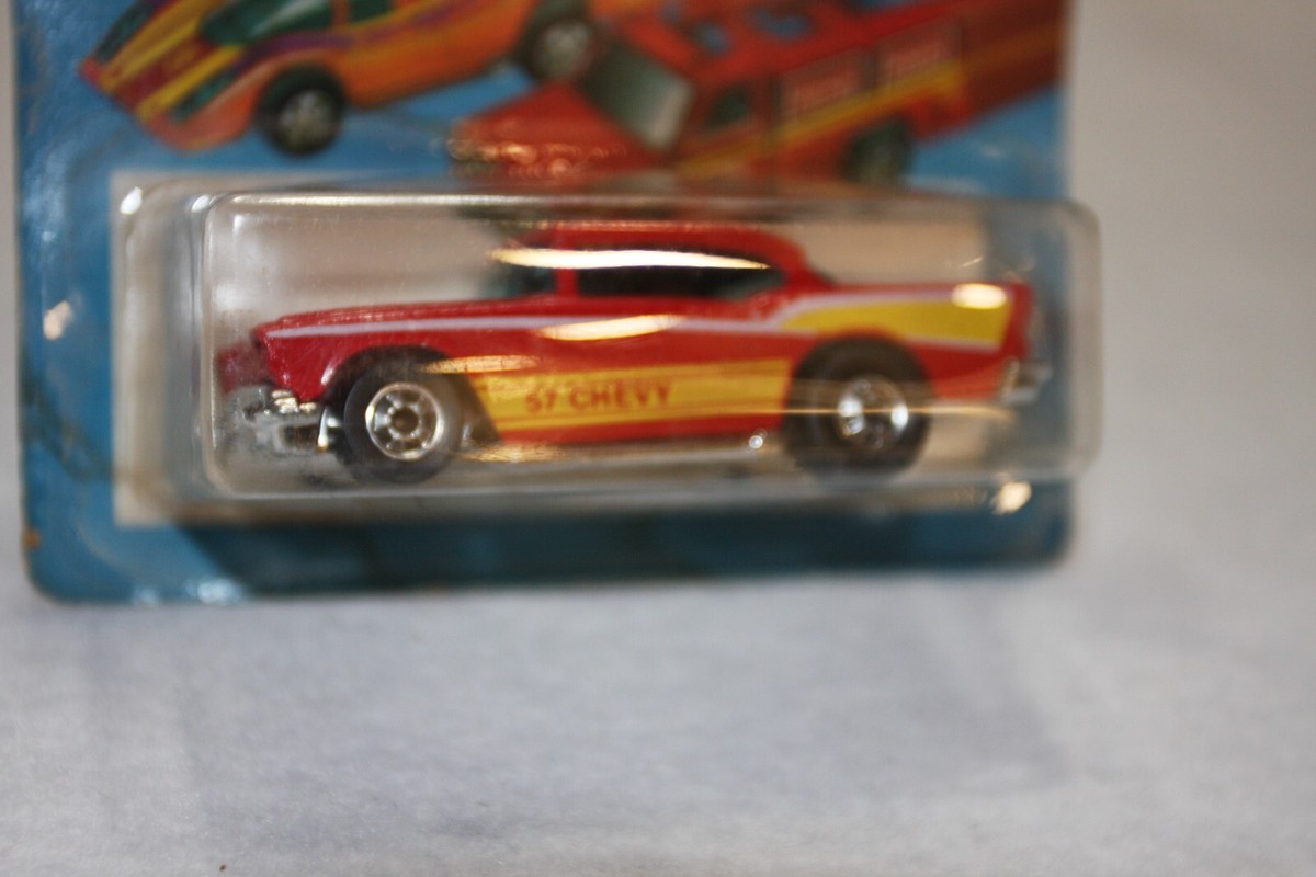 VINTAGE 1977 MATTEL FLYING COLORS HOT WHEELS '57 CHEVY #9638