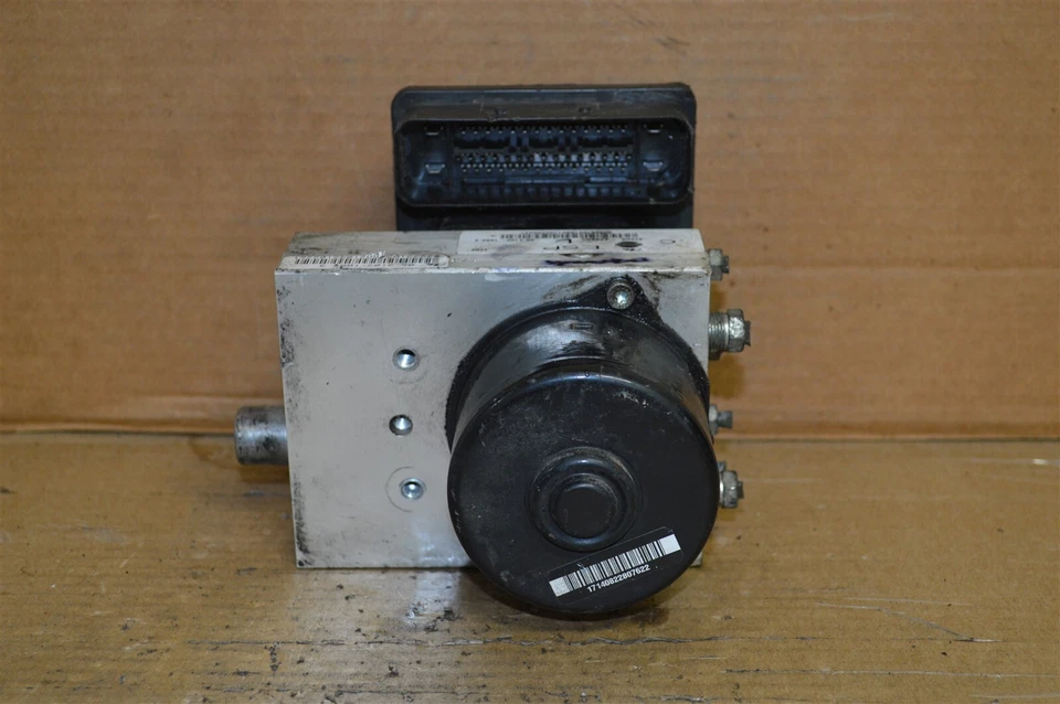 Nissan Armada 2012 ABS control de bomba de freno antibloqueo módulo 47660ZZ90A 524-10C3 Foto 4 de 4