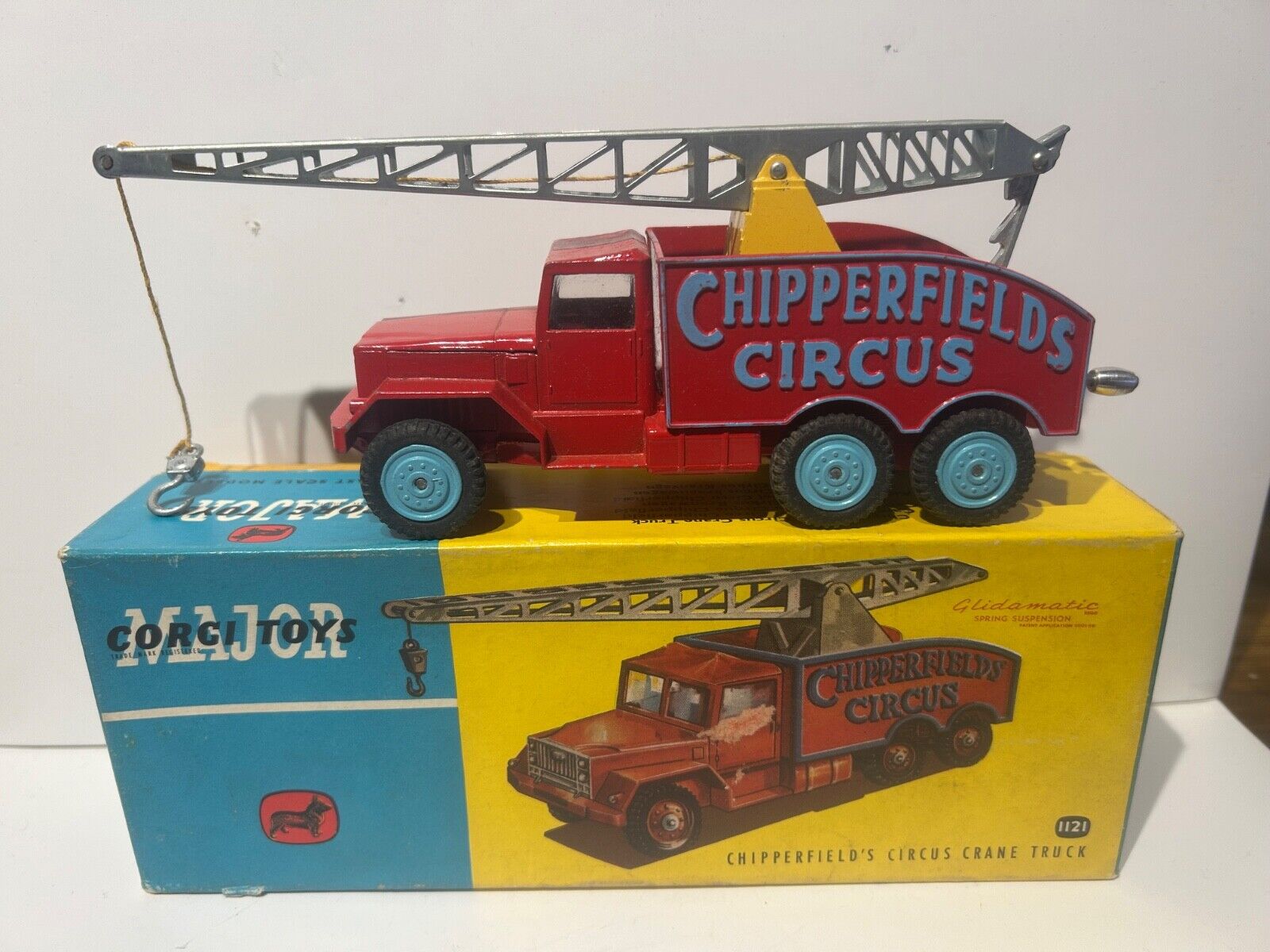 Corgi 1121, Chipperfields 6x6 - Free Price Guide & Review Corgi 1121, Chipperfields 6x6 - Free Price Guide & Review