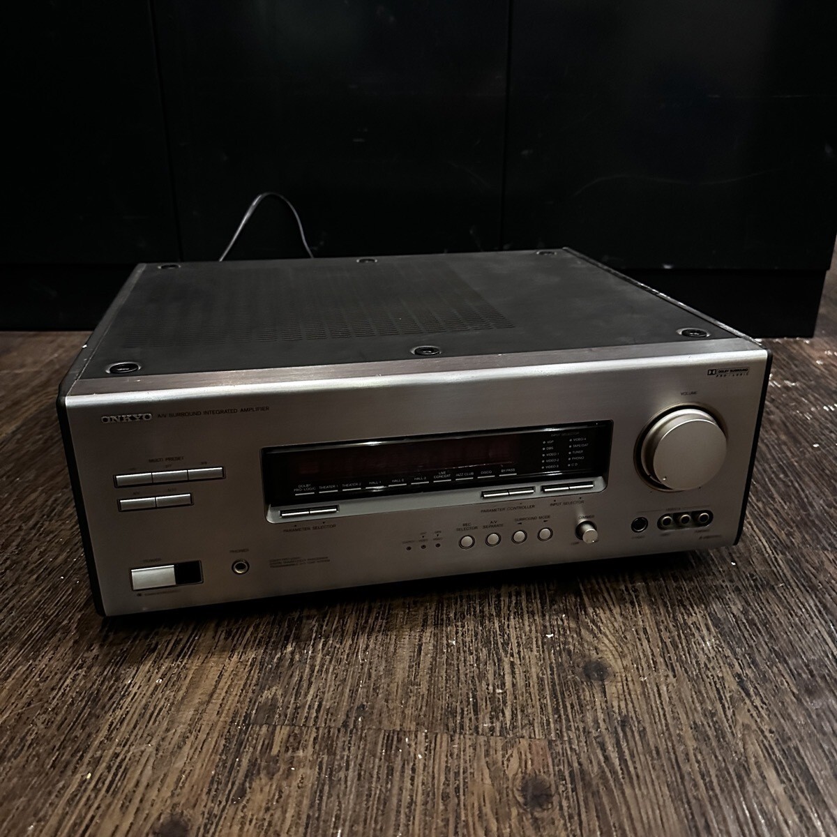 家電 ONKYO A-V801PRO ONKYO A-V801PRO AV Amplifier Silver AC100V 50/60Hz 245W Made in
