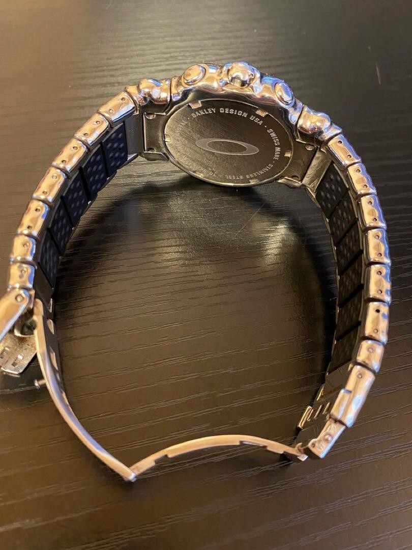 Oakley Judge II Dual Time Fashion Accessories analog Quartz Men's