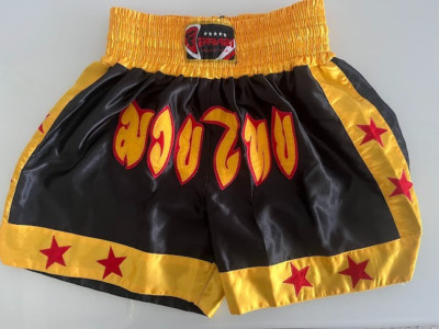 Neue muay thai shorts Gr. XL Farabi schwarz-rot-gold