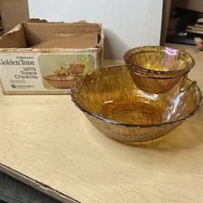 Vintage Indiana Glass Iridescent Golden Tone 2872 3 Piece Chip And Dip Set W/box