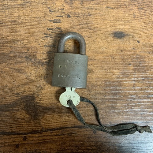 Vintage Corbin Cabinet Chas. Tousch UTILITIES? PADLOCK Lock w/ KEY - 第 4/11 張圖片