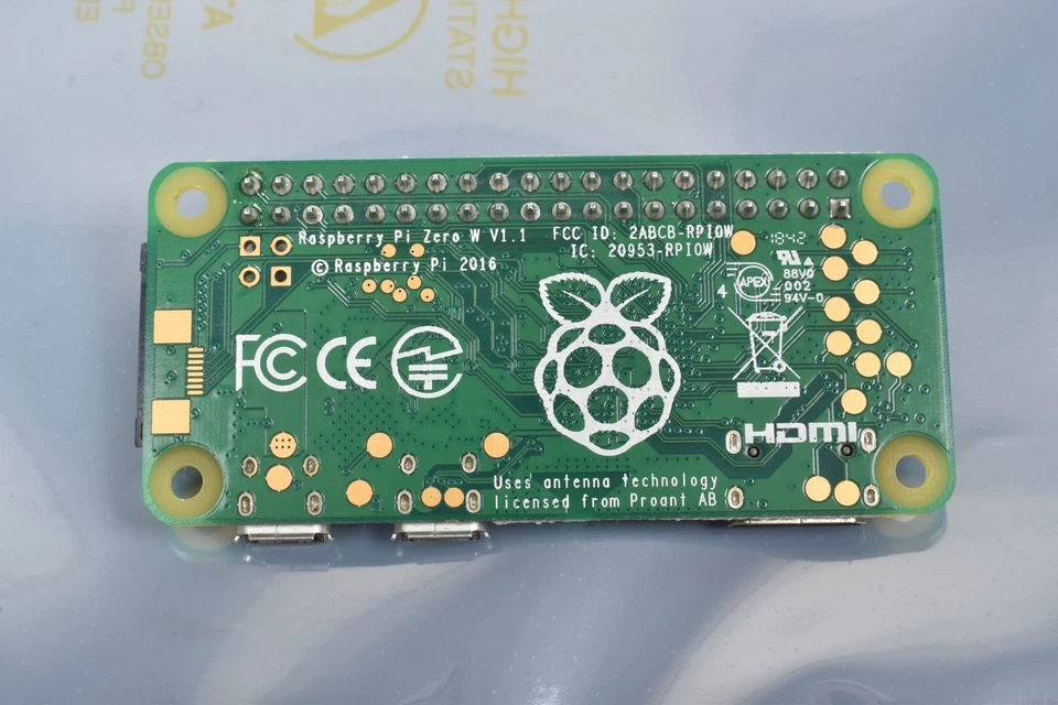 Raspberry Pi Zero W V1.1 - Einplatinencomputer - mit GPIO Leiste - funktionsfähi - Bild 2 von 2