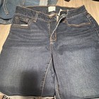 Time and Tru women’s Blue Dark Wash Denim Bermuda Jeans Shorts Size 10 Stretch — photo 4
