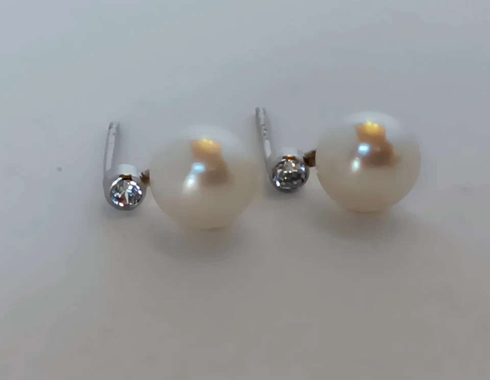 Helzberg Diamond 925 Sterling Silver Cultured Pearl & Diamond Post Earrings - Image 2 of 4