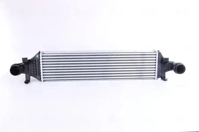 Radiateur d'air intercooler Aluminium 96335 NISSENS pour MERCEDES-BENZ INFINITI - Photo 1/4