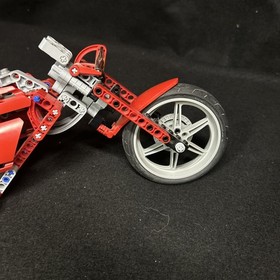 LEGO TECHNIC: Motorbike (8051) Used for parts or Restoration