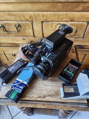 Sony Video 8 Handycam CCD-V30E ungetestet