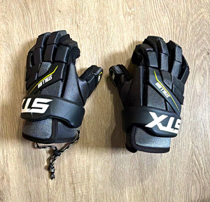 STX Stallion 200 Lacrosse Gloves Black Size M Padded Adjustable Cuff