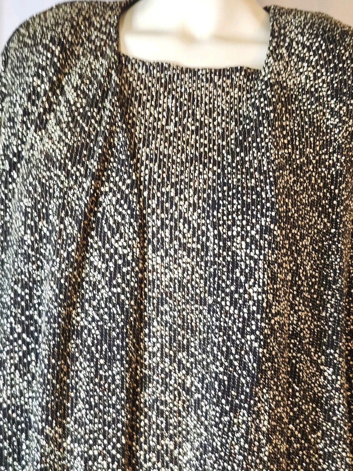 Picture 2 of 12
