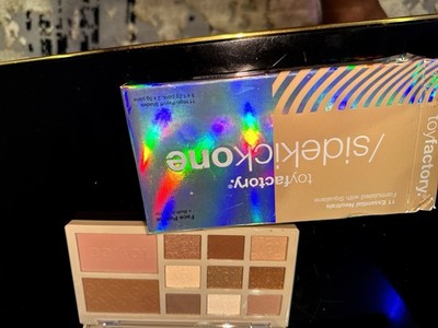 Toyfactory Sidekick One Eyeshadow Palette Neutral Bronze Pink Shimmer Matte