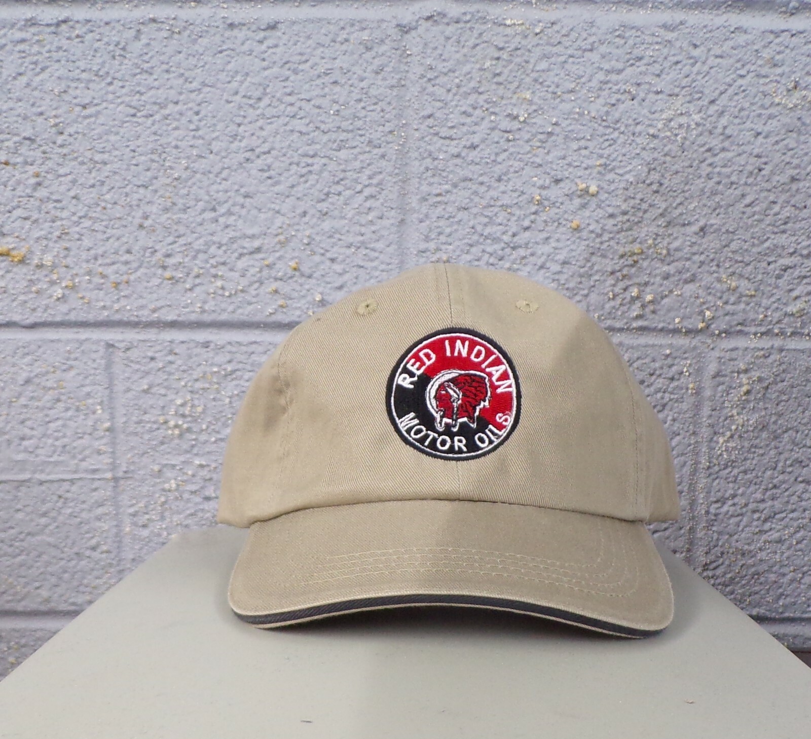 RED INDIAN MOTOR OILS Vintage Old Logo Embroidered Ball Cap Hat Gasoline New