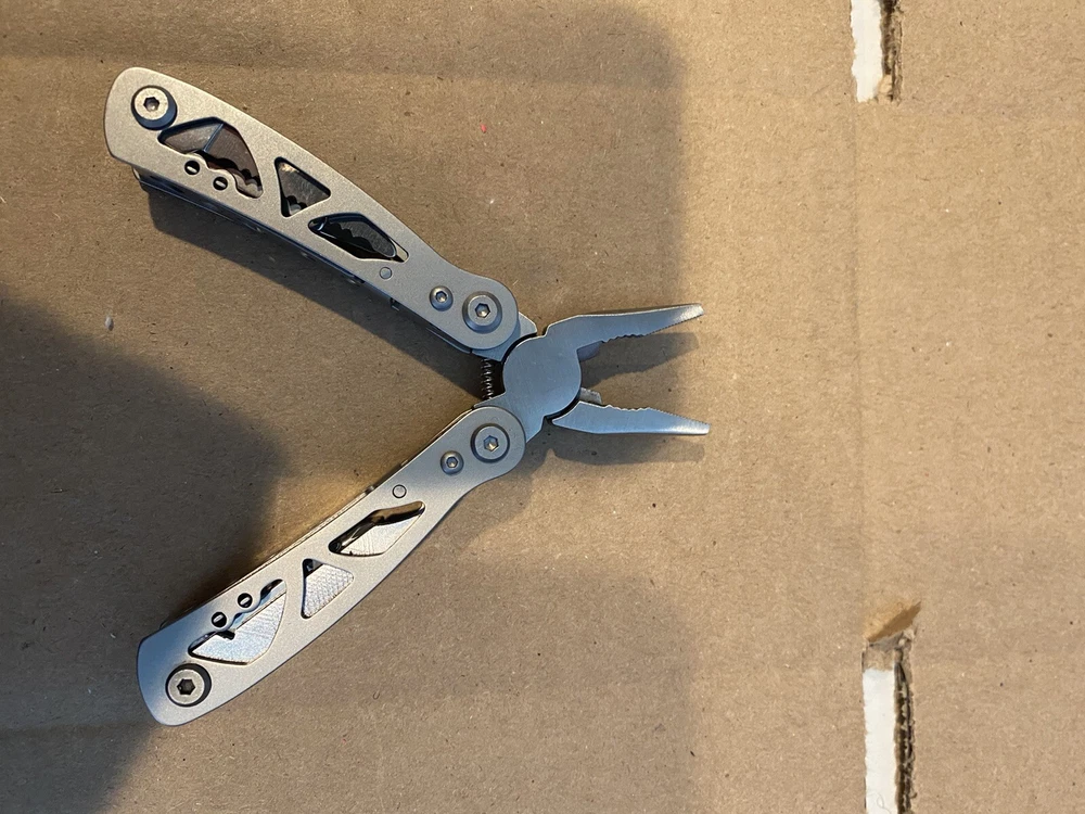 Multi tool metal used unbranded