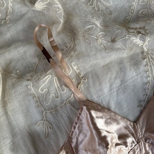 Vintage 1930s Pink Silk Satin Bra Blouse Camisole French Art Deco Lingerie Top - Picture 3 of 13