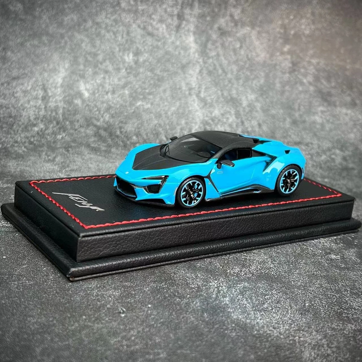 Buonarte 1/43 W Motors Fenyr Supersport car model Metallic Blue | eBay