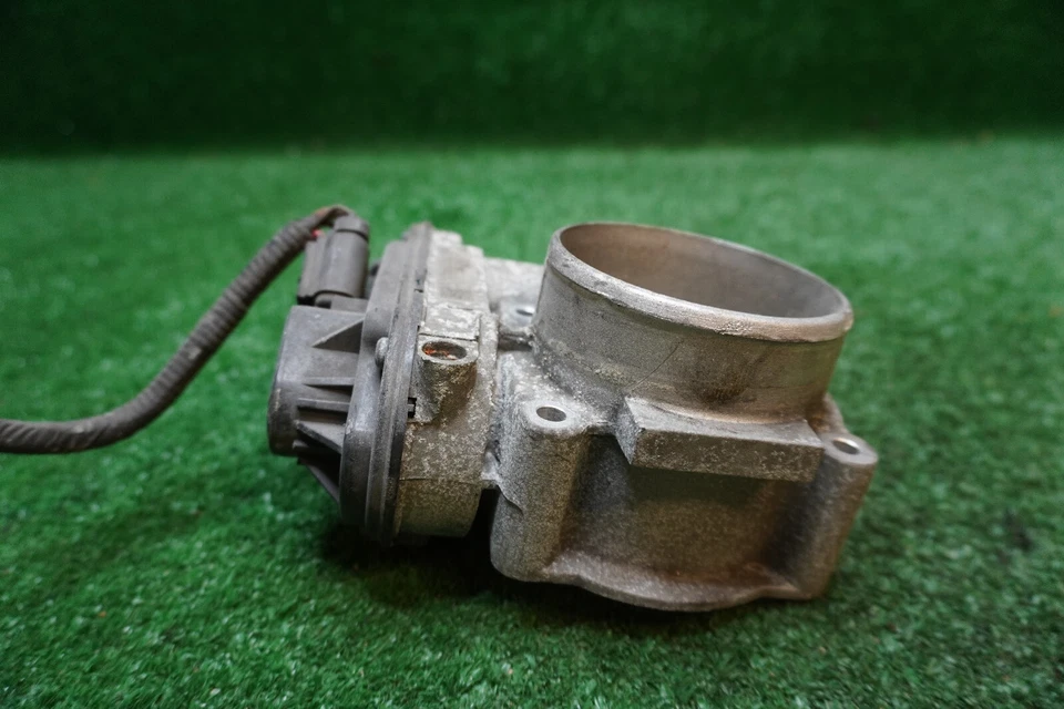 Ford E-150 2008 carrocería del acelerador OEM 7T4E-EC Foto 3 de 4