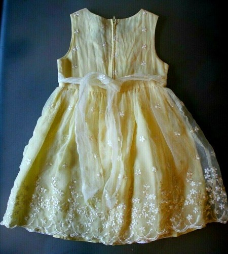 "SPEECHLESS GIRLS"- YELLOW PARTY DRESS W/ A WHITE UNDERSKIRT- RHINESTONE SIZE 6X - Picture 2 of 5