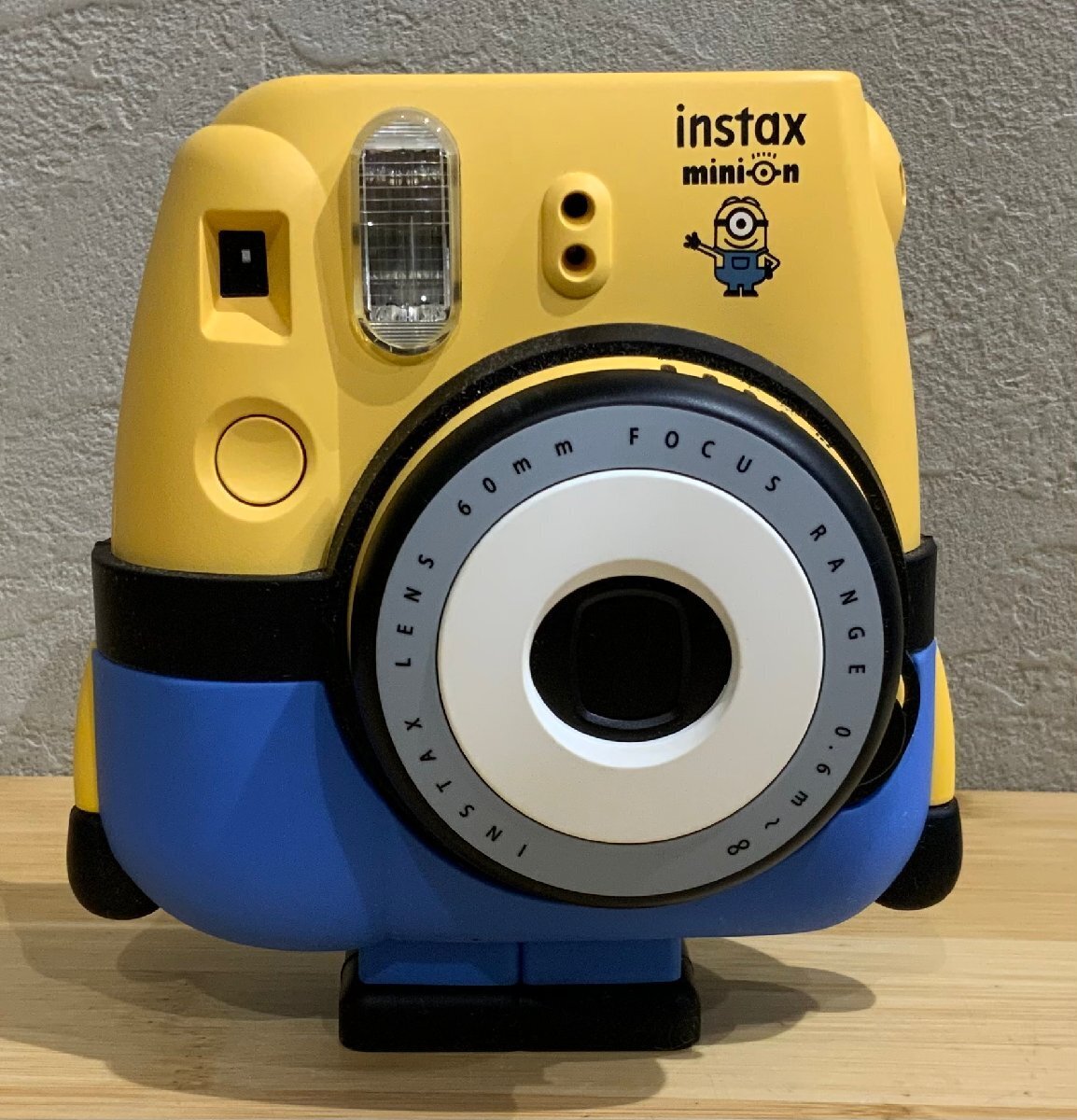 Instax mini8 ミニオン】中古美品✨️2日後に商品売れなかったら消します FUJIFILM Minion instax mini8 instant camera instax instant