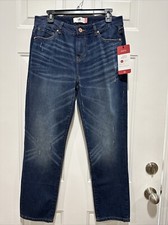 NWT - Fall 2023 - CABI Malibu Jeans - Size 8 - Style  4522