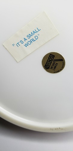 Porcelain Grey Kitty Cat w Blue Eyes In Red Heart Drum Music Box  - Bild 5 von 5