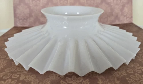Vintage White Milk Glass Pleated Victorian Oil Lamp Petticoat Ruffled 8"