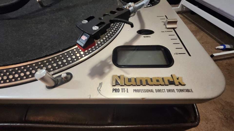 Vintage Numark Pro TT-1 Professional Direct Drive Turntable - Image 3 of 4
