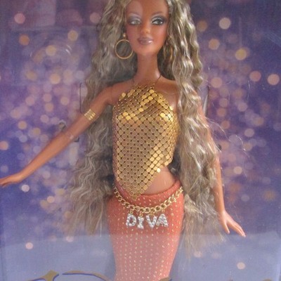 BARBIE DIVA RED Hot Nrfb 2002 EUR 128,00 - FR