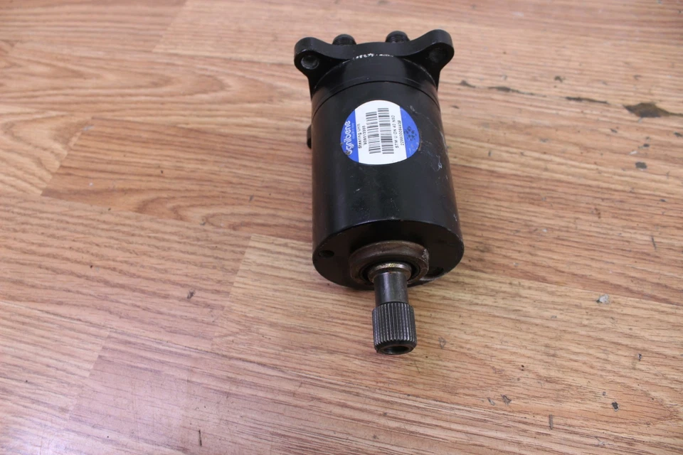 Unidad de control de dirección asistida Kubota RTV1100 2010 diésel  Foto 4 de 4