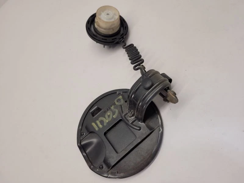 Серая дверь топливного бака 2007-2011 DODGE NITRO 55394206AD - Изображение 3 из 4