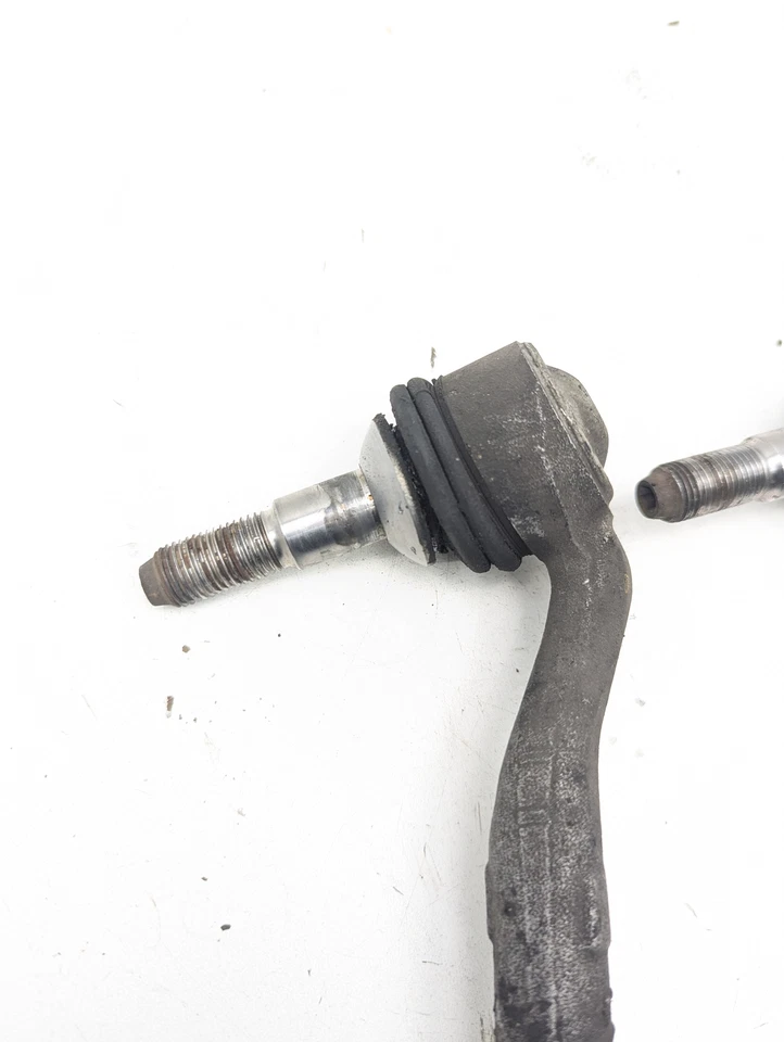 BMW 328i 428i 2012-2018 engranaje de dirección par de extremos de varilla de amarre exterior OEM Foto 4 de 4