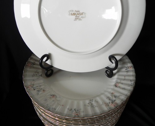 Petite Mikasa ROSELLE Dinner Plates 10.75" Bone China (Set of 16) Japan L9813 - Picture 4 of 6